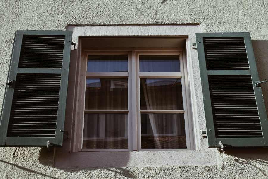 Ventanas mallorquinas de madera