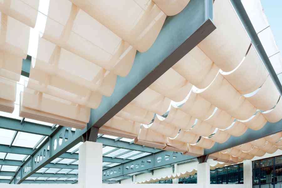 Toldos para exterior con guías 